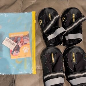 Black Reflective Dog Boots — Set of 4
